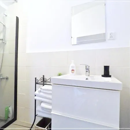 Fifty Shades Of Travel Apartment Brasov